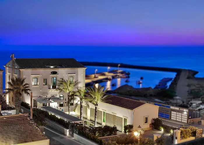 Zafran Boutique Hotel